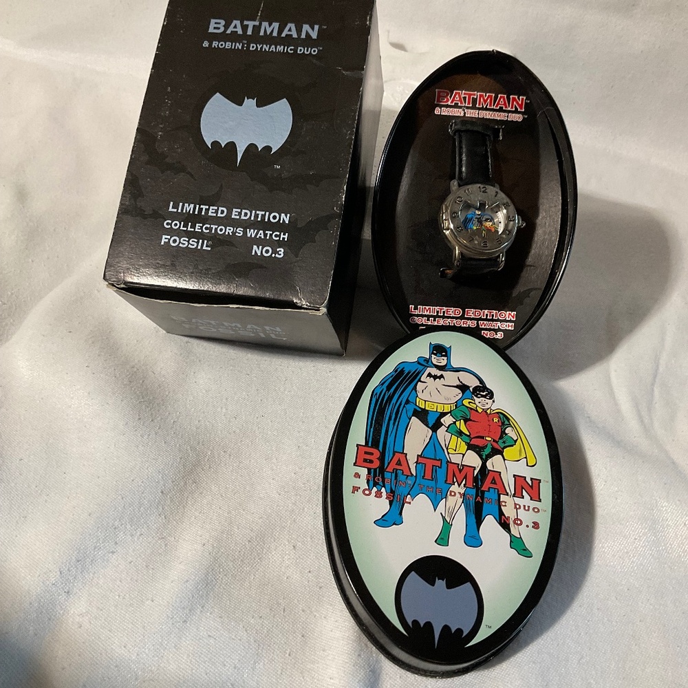 Fossil Limited edition vintage Batman & Robin ‘Dynamic Duo’ watch